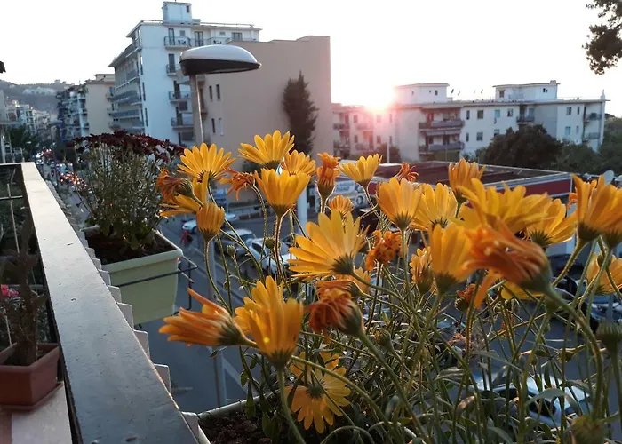 Mamma Lucia Nyaraló *